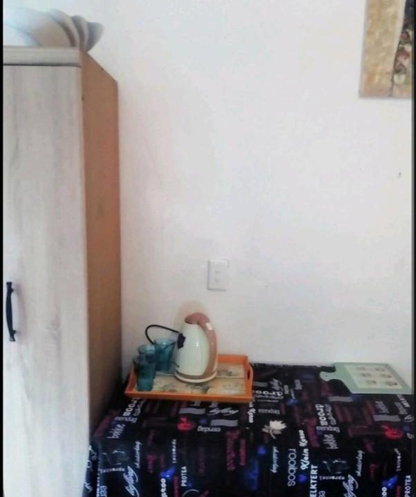 538596211