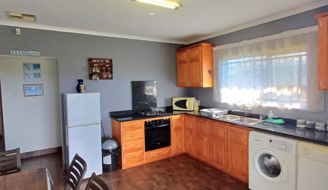 Kitchen 3