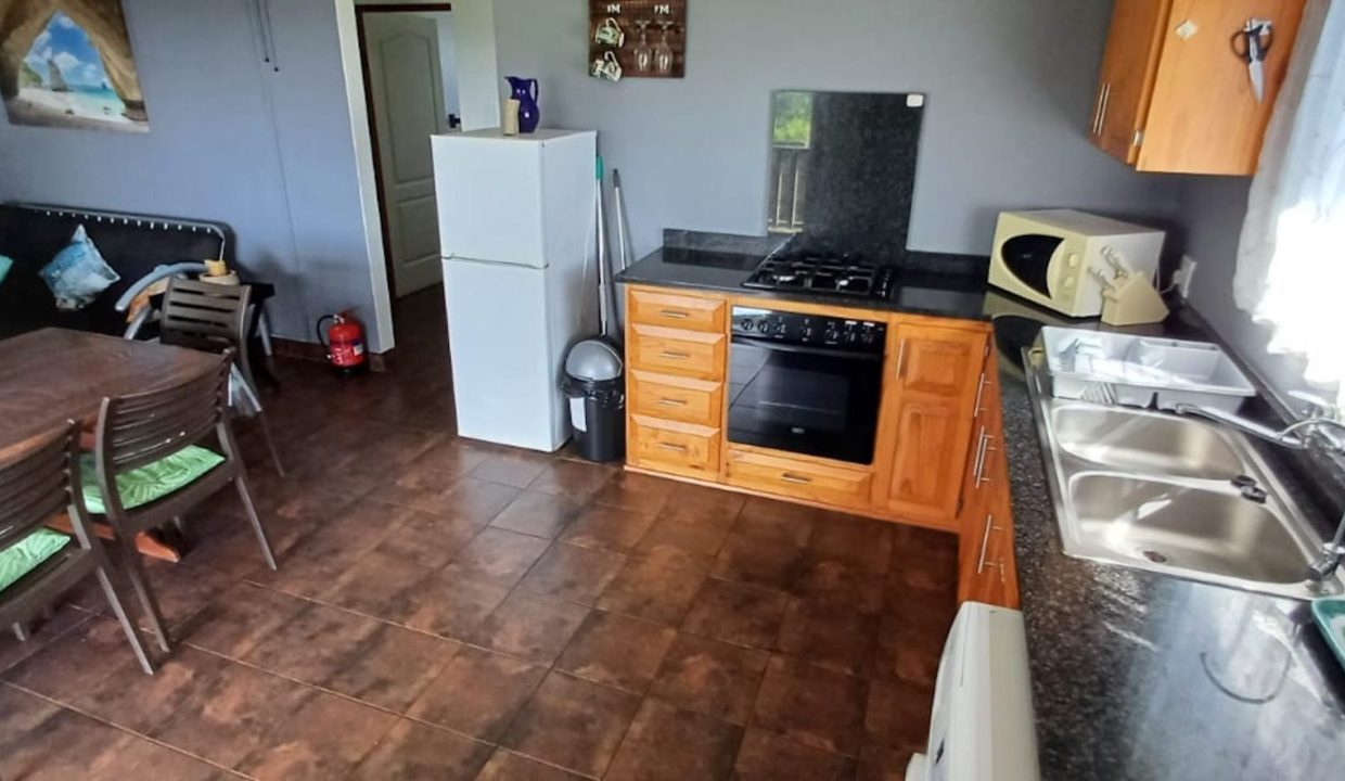 Kitchen 4