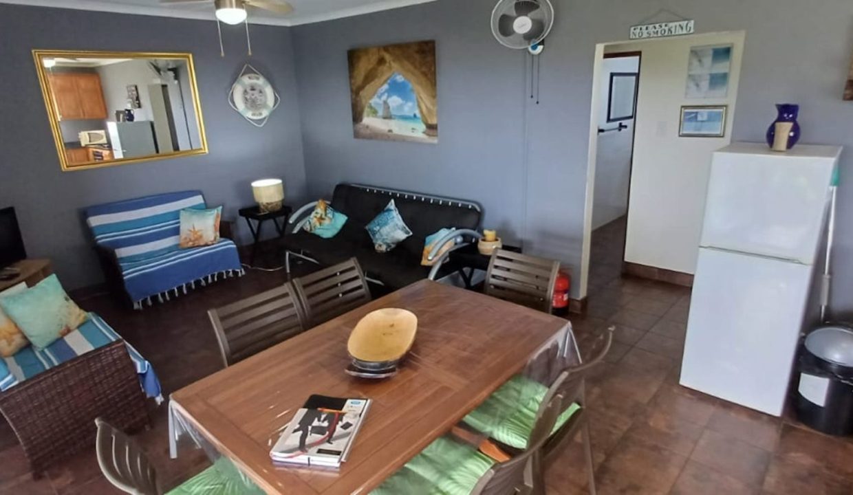 Lounge 1