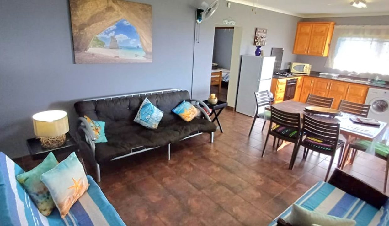 Lounge 5