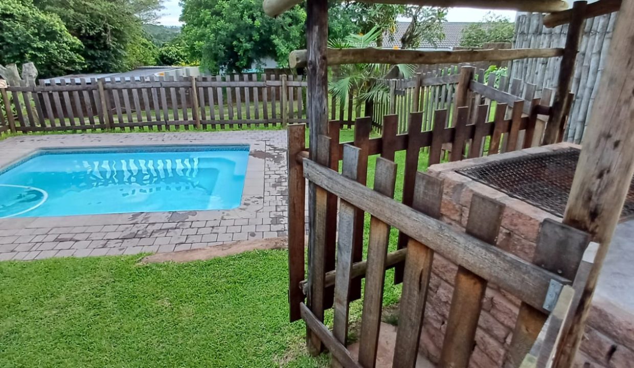 Pool 1
