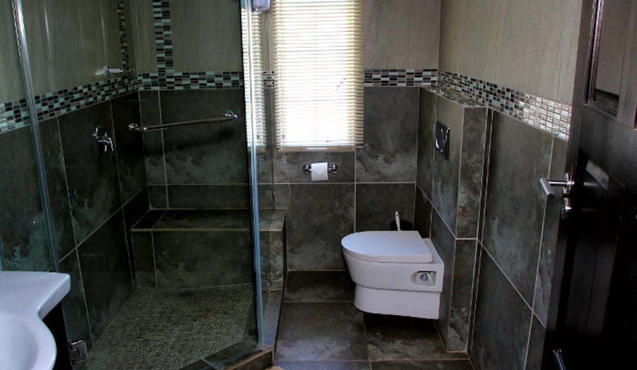 WhatsApp Image 2025-05-09 at 11.20.58